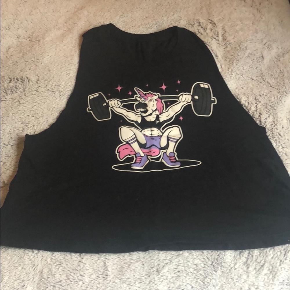 Crop top Unicorn lifter 🦄🏋🏼‍♀️ size medium